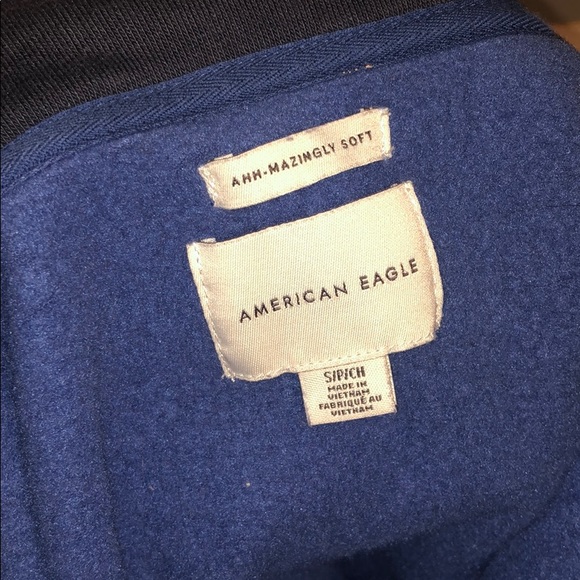 American Eagle Ahh-mazingly soft Quarter Zip - Picture 4 of 4